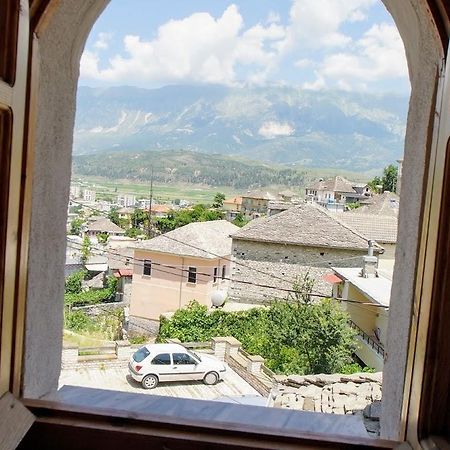 The Home Of Diplomacy Gjirokastër Exteriör bild