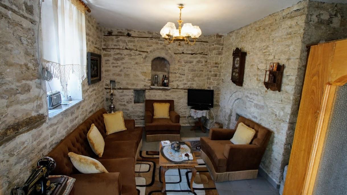 The Home Of Diplomacy Gjirokastër Exteriör bild