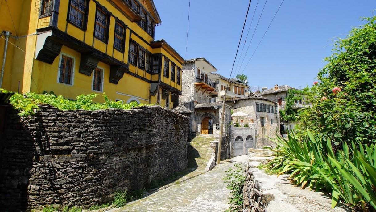The Home Of Diplomacy Gjirokastër Exteriör bild
